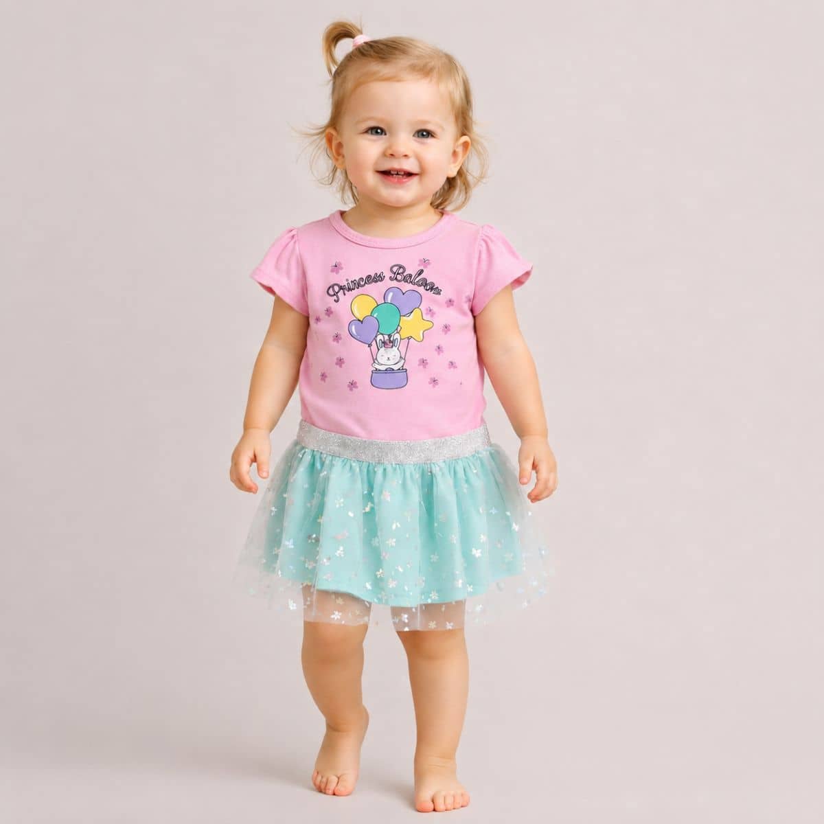 Conjunto com short-saia de tule
